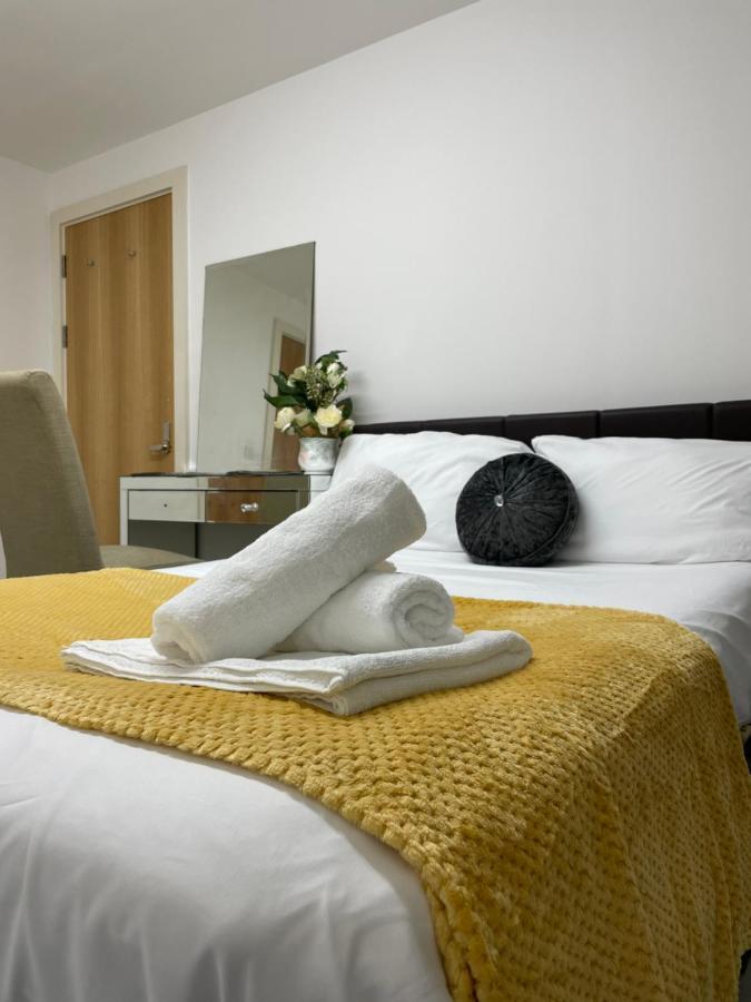 Wharf Inn Premier Apartment Central Manchester - Free Private Parking Экстерьер фото