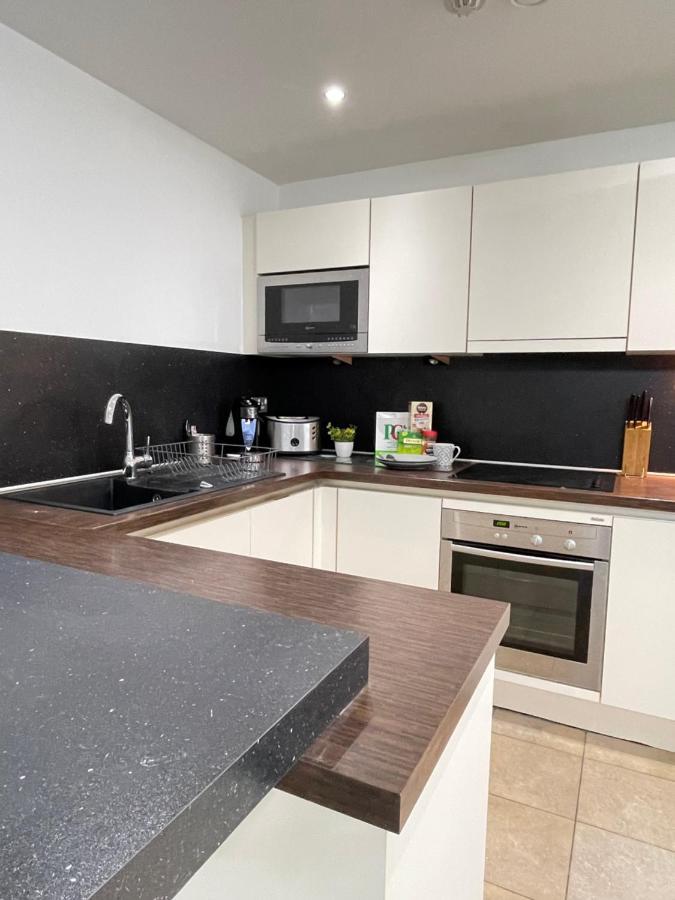 Wharf Inn Premier Apartment Central Manchester - Free Private Parking Экстерьер фото