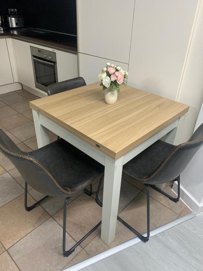 Wharf Inn Premier Apartment Central Manchester - Free Private Parking Экстерьер фото